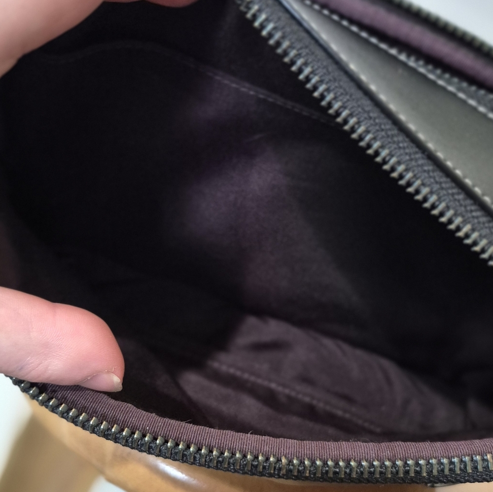 Coach CF484 Graham Midnight Crossbody Coach Monogram Print Canvas And Leather - Picture 14 of 16